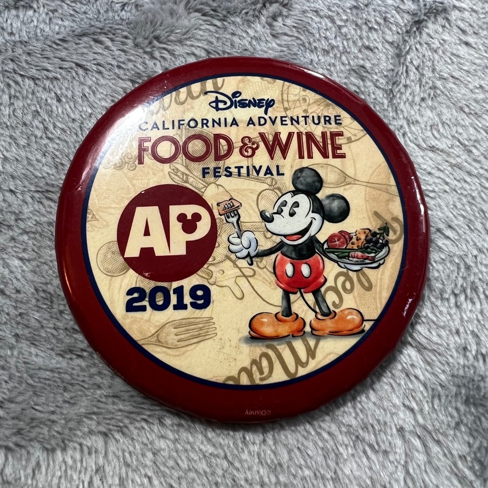 DISNEY DCA Button Pin Red 2019 Food & Wine AP Mickey Mouse Collectible Guests - Picture 1 of 2